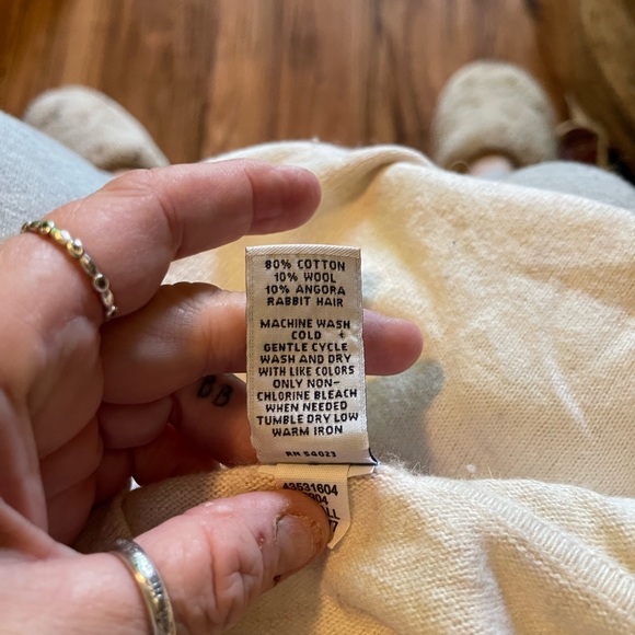 Angora Striped V-Neck hoodie Sweater - Picture 6 of 6